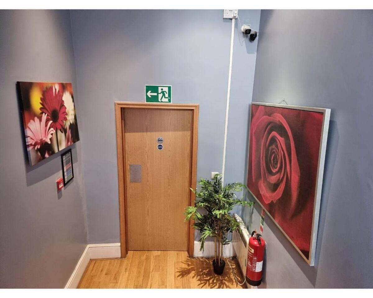 F302-3Rd Floor Studio For 2 Near Hyde Park 伦敦 外观 照片