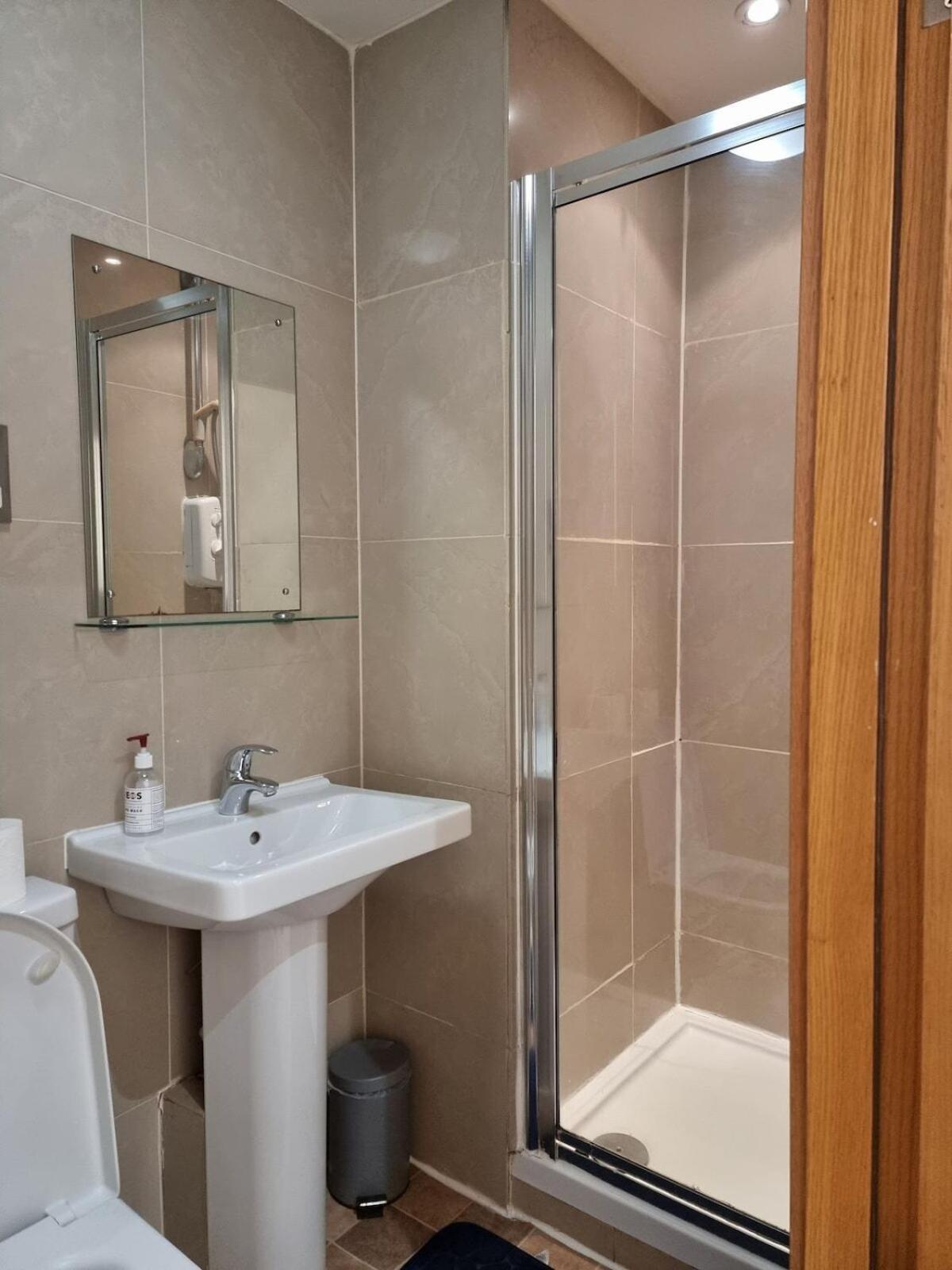 F302-3Rd Floor Studio For 2 Near Hyde Park 伦敦 外观 照片